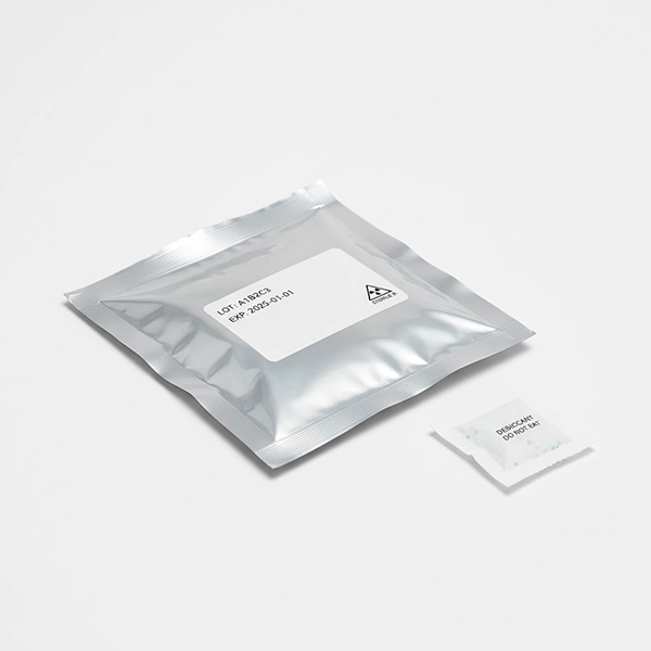 پوشش فویلی درزگیری‌شده با ساشه رطوبت‌گیر و چاپ کد لات و تاریخ برای باند فایبرگلاس